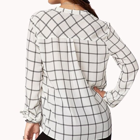 Window pane blouse - Picture 2 of 5